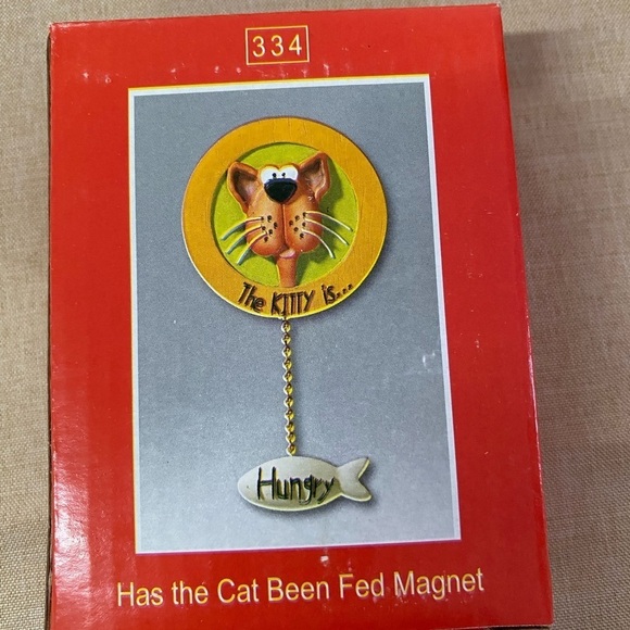 Red Apple Collection Has the Cat been Fed Magnet (AF) - Picture 5 of 7